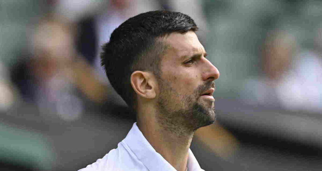Novak Djokovic : « Quand je suis devenu père pour la première fois, j’avais le pressentiment qu’un jour mon fils, et bien sûr plus tard ma fille aussi, me regarderaient jouer à Wimbledon et qu’ils soient assez grands pour comprendre ce qui se passe » Novak Djokovic : « Quand je suis devenu père pour la première fois, j’avais le pressentiment qu’un jour mon fils, et bien sûr plus tard ma fille aussi, me regarderaient jouer à Wimbledon et qu’ils soient assez grands pour comprendre ce qui se passe »