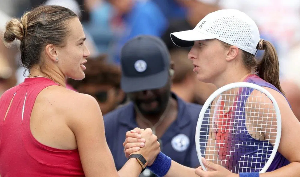 Swiatek peut-elle rattraper Sabalenka ? La course pour la première place WTA s’intensifie Swiatek peut-elle rattraper Sabalenka ? La course pour la première place WTA s’intensifie