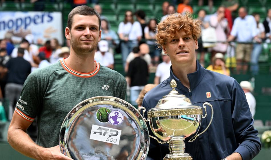 Tirage au sort du tournoi ATP 500 de Halle : Sinner et Zverev en têtes d’affiche, trois joueurs français également au programme en Allemagne Tirage au sort du tournoi ATP 500 de Halle : Sinner et Zverev en têtes d’affiche, trois joueurs français également au programme en Allemagne