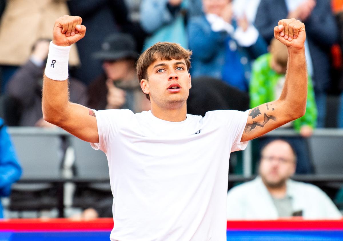 « Me rappeler de mon tournoi de Wimbledon m’a donné confiance », explique Cobolli après sa victoire en Hopman Cup « Me rappeler de mon tournoi de Wimbledon m’a donné confiance », explique Cobolli après sa victoire en Hopman Cup