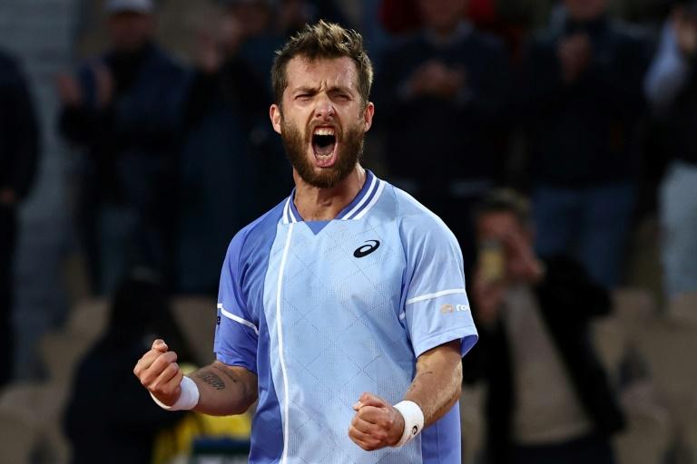 Almaty : Corentin Moutet en route vers les demi-finales Almaty : Corentin Moutet en route vers les demi-finales