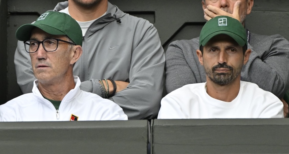 Vagnozzi, coach de Sinner : « Quand Jannik a perdu le premier set contre Alcaraz en finale de Wimbledon, j’ai dit à Darren : ‘c’est probablement bon signe’ » Vagnozzi, coach de Sinner : « Quand Jannik a perdu le premier set contre Alcaraz en finale de Wimbledon, j’ai dit à Darren : ‘c’est probablement bon signe’ »