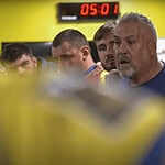 “On a pris une leçon” : Urios explose après la déculottée de Clermont à Bayonne “On a pris une leçon” : Urios explose après la déculottée de Clermont à Bayonne