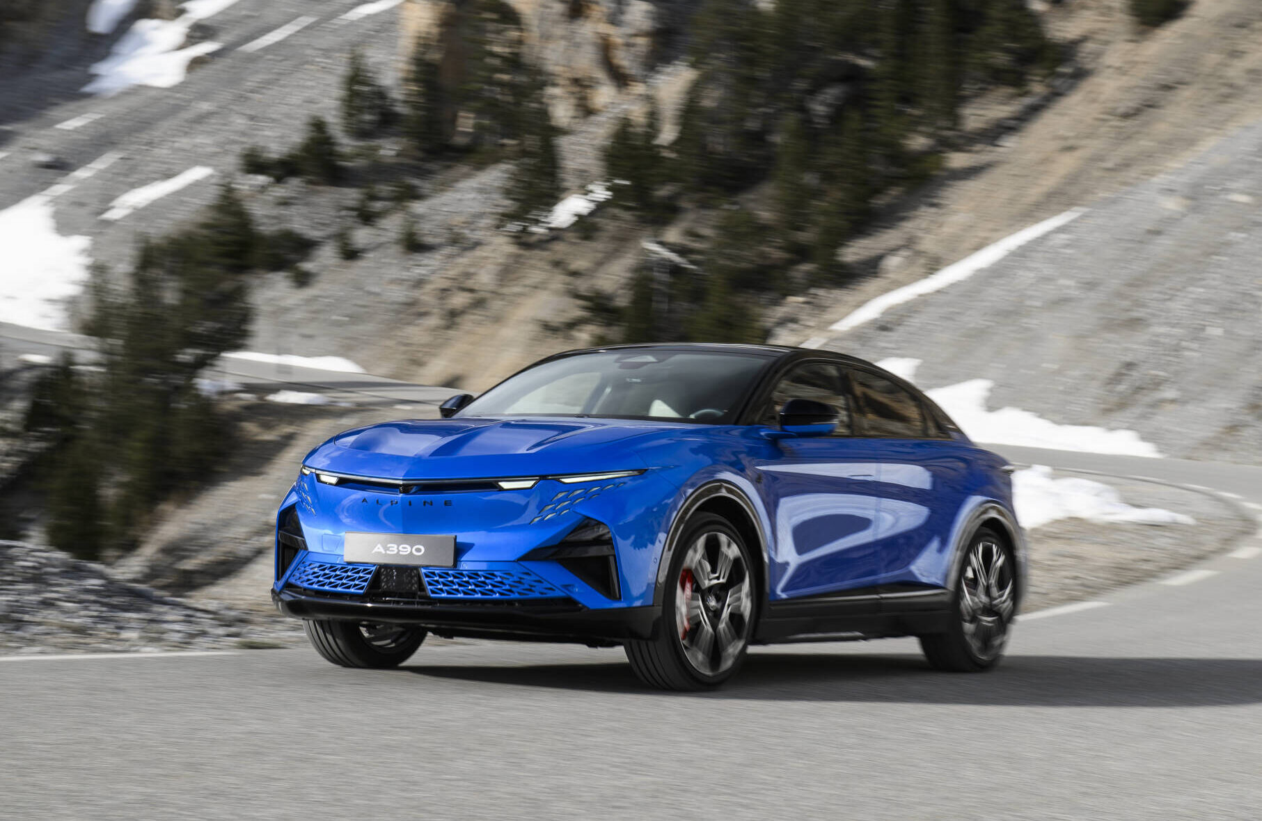 Puissance, autonomie, poids… Voici l’Alpine A390, la belle promesse d'un SUV électrique et sportif, mais avec quelques défauts sous le capot Puissance, autonomie, poids… Voici l’Alpine A390, la belle promesse d'un SUV électrique et sportif, mais avec quelques défauts sous le capot