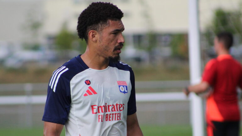 OL - Mercato : deux offres pour Adryelson ? OL - Mercato : deux offres pour Adryelson ?