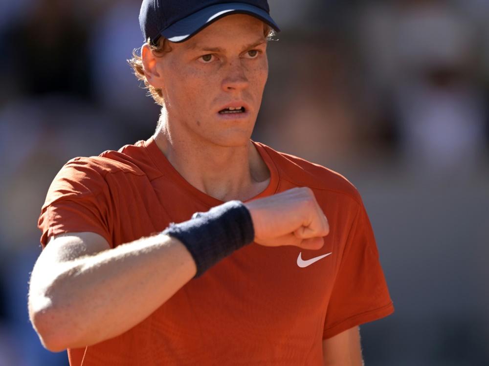 Sinner surclasse Lehecka et file en huitième à Roland-Garros Sinner surclasse Lehecka et file en huitième à Roland-Garros