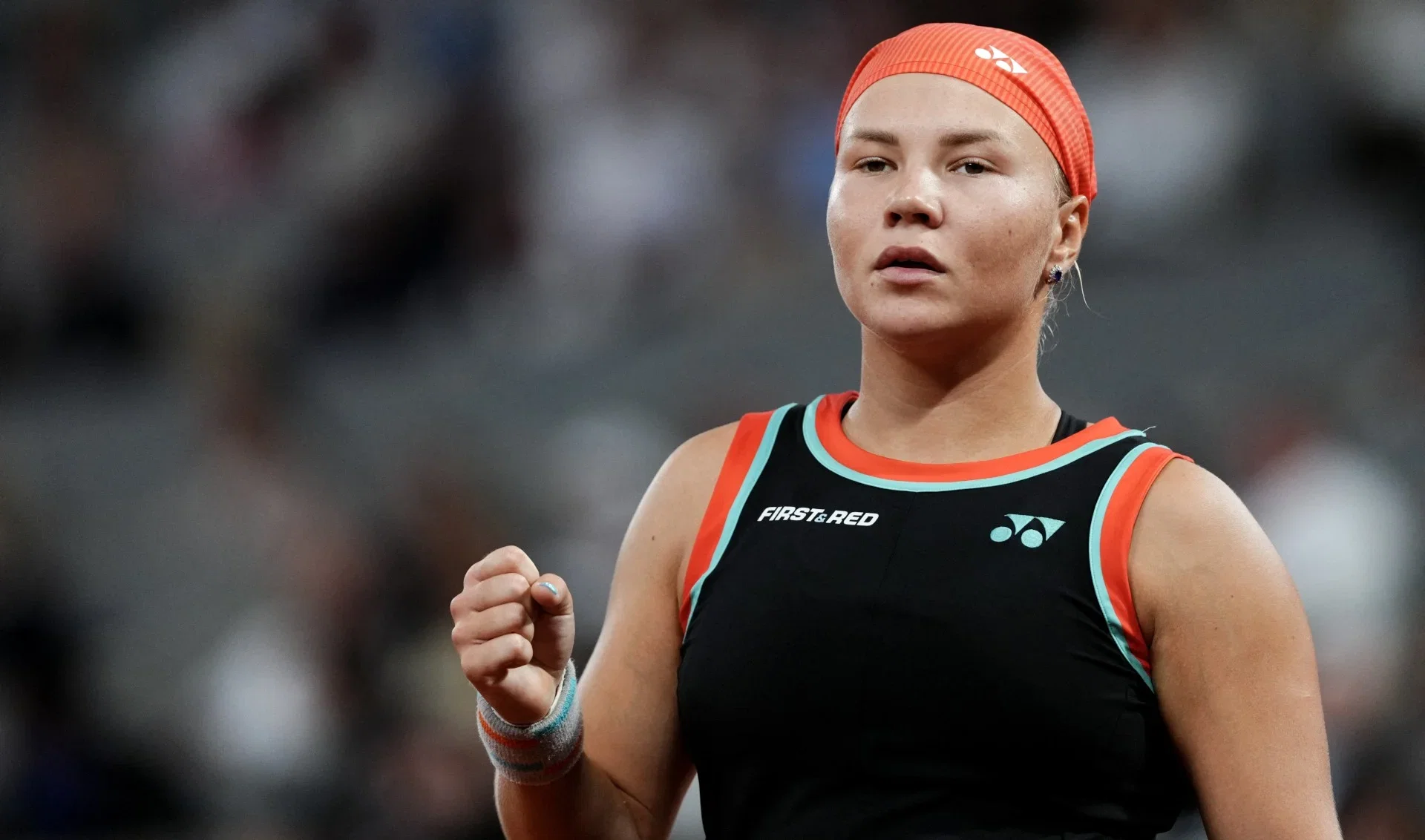 « Même quand vous pensez avoir gagné le point, elle est encore là » : Shnaider fascinée par Chwalinska à Roland-Garros