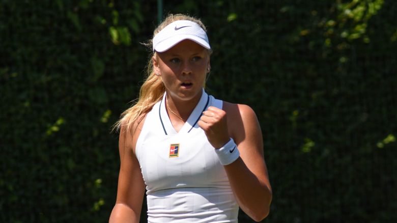 Wimbledon Juniors : Ksenia Efremova ouvre parfaitement sa campagne sur le gazon  #Wimbledon #Efremova #Mauresmo #WTA 