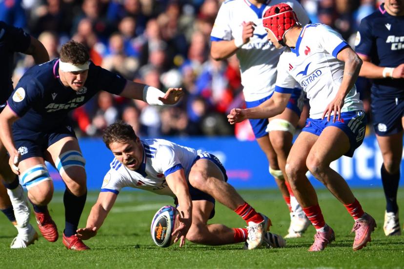 «Les Écossais savent comment le faire déjouer» : Antoine Dupont, un match à oublier avec les Bleus