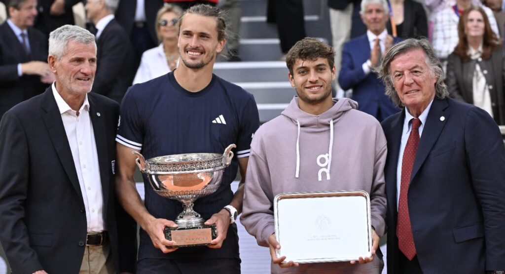 Panatta sur Cobolli, battu en finale par Zverev : « Je n’ai jamais vu ça chez un joueur »