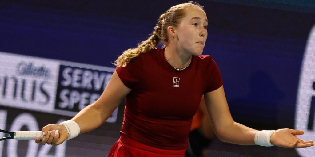 « Allez tous vous faire foutre », lâche Mirra Andreeva, 8e mondiale, après la perte de son titre