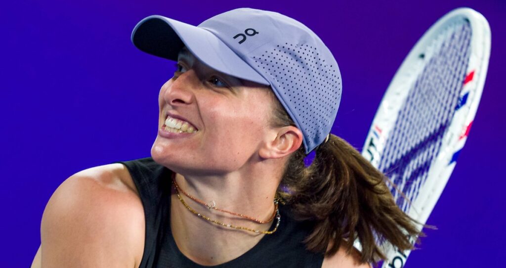 Iga Swiatek, impressionnante face à la « Roger Federer du tennis féminin » : « Nous avons joué à peu près au même niveau au début, mais j’ai réussi à passer à la vitesse supérieure »