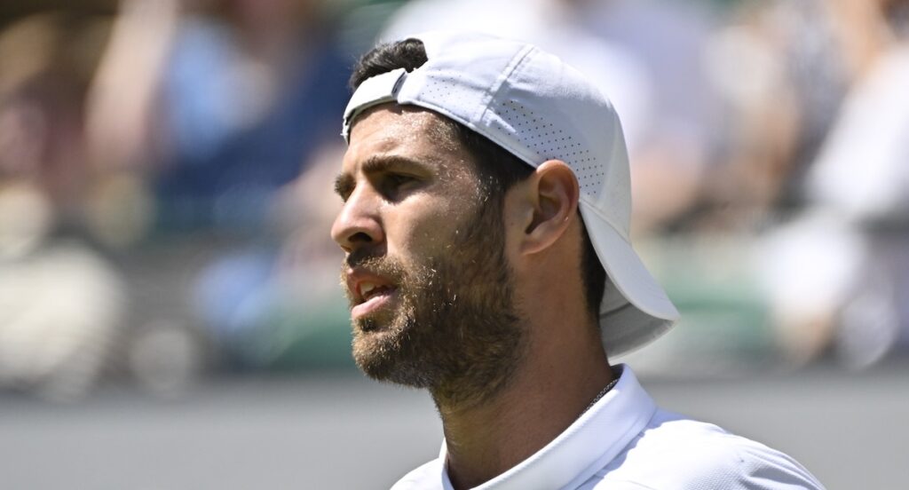 Karen Khachanov : « Novak Djokovic m’a confié quelque chose à propos de Roger Federer »