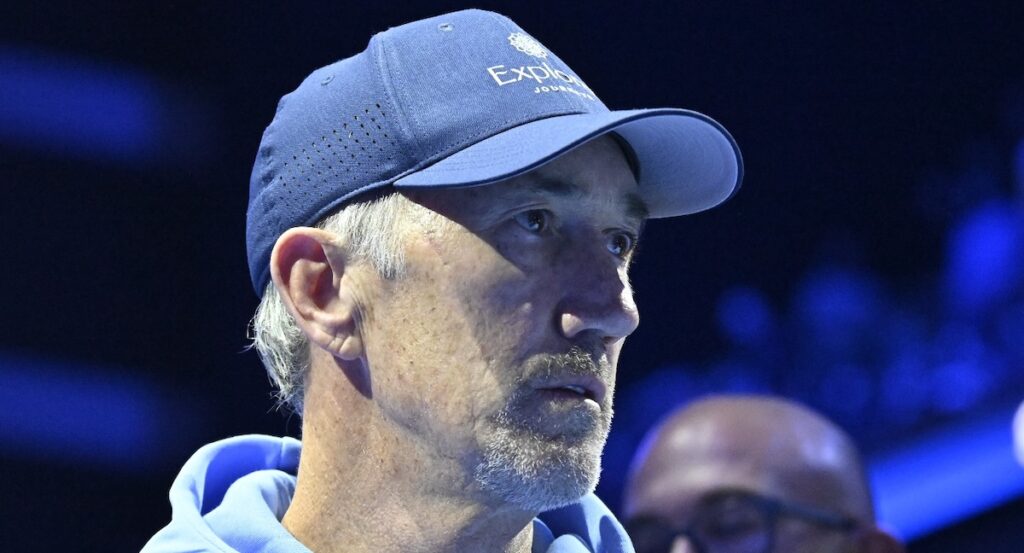 L’aveu de Darren Cahill, coach de Sinner, sur la domination de Jannik et Carlos Alcaraz : « Nous avons besoin que deux ou trois autres joueurs émergent pour former un groupe de quatre ou cinq au sommet du classement »