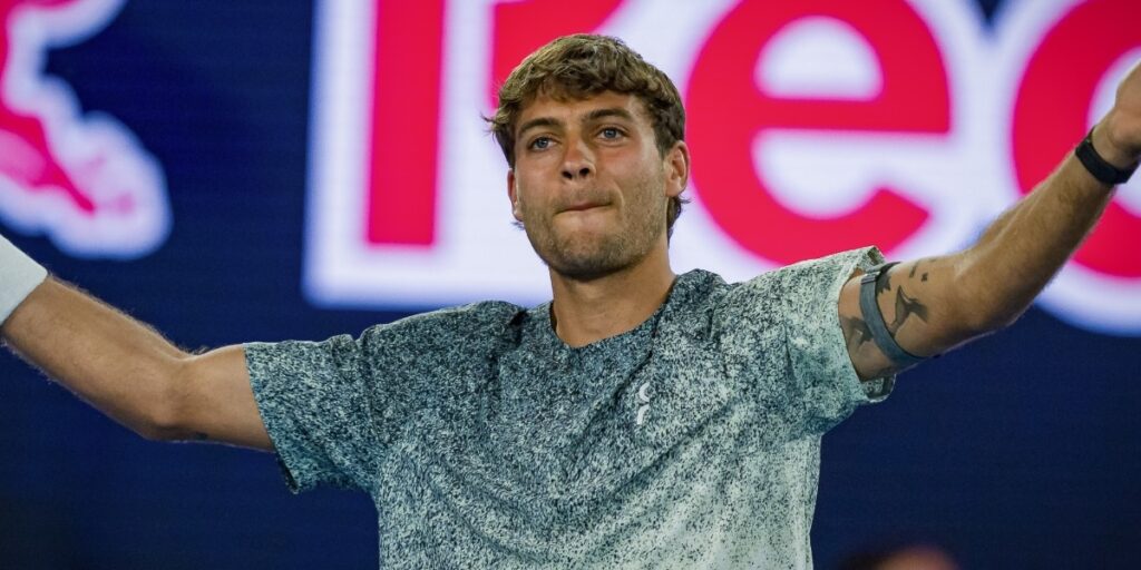 Flavio Cobolli : « J’ai supprimé Instagram et TikTok pendant deux semaines. Parfois, il faut le faire parce que rester tout le temps sur son téléphone n’est pas bon pour la santé »