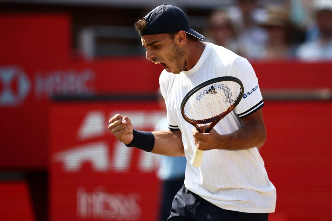 Cerundolo sacré au Queen's au terme d'une semaine héroïque !