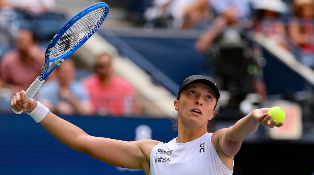 Swiatek : « Si j’avais servi à 185 kilomètres par heure il y a trois ans, je pense que ça aurait tout changé, ça aurait été incroyable »