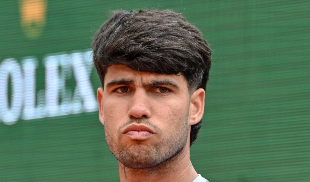 Alcaraz blessé, Rusedski se lâche : « Il a suffisamment d’argent, il a signé un contrat de 200 millions de dollars avec Nike. Il s’agit de mieux gérer son calendrier »