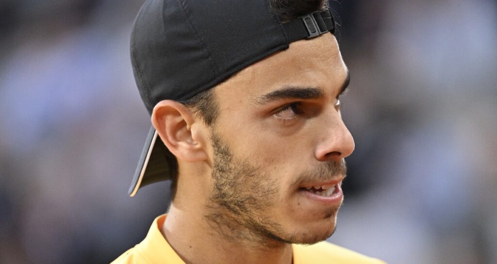 Cerundolo, après sa victoire contre Medvedev : « J’ai pensé au match de Korda contre Alcaraz. C’était un peu similaire »