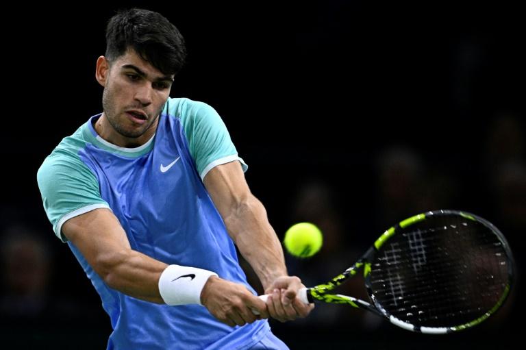 « La surface est parfaite pour du vrai tennis » : Alcaraz séduit par les nouveaux courts du Rolex Paris Masters