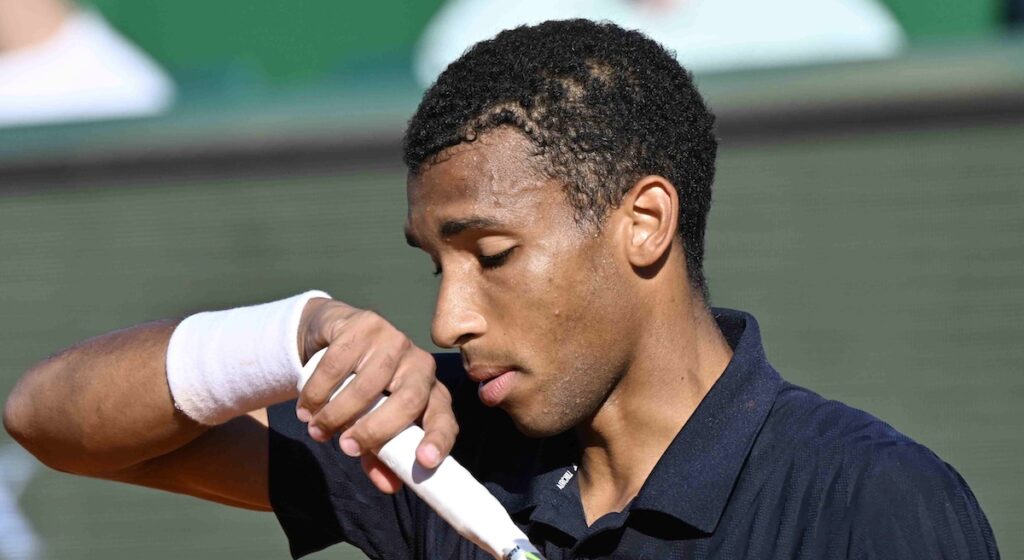 Auger-Aliassime, après avoir vraiment tremblé au premier tour : « Franchement, à la fin, il n’y avait plus de tactique »