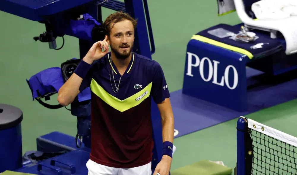 Le président de la Fédération russe de tennis croit encore en Medvedev en Grand Chelem : « Il est tout à fait capable d’aller au bout »